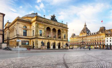 Fototapeta premium Beautiful façade of the Royal Danish Theatre (Det Kongelige Teater) performing arts venue built in the 19th century, in Kongens Nytorv square, Copenhagen, Denmark