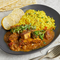 Kokosnuss Curry Tofu