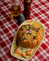 pull apart cheese garlic bread