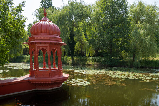 India krisna valley Holi colour festival