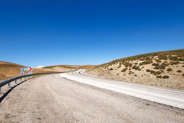the road to the peak of the mountains 