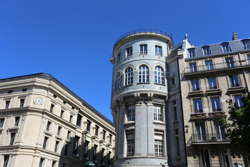 Central t&eacute;l&eacute;phonique Gutemberg rue du Louvre &agrave; Paris