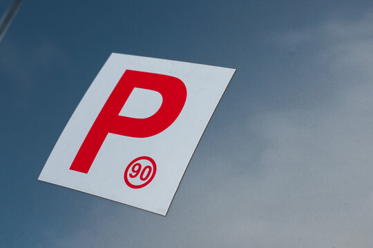 P plate, the red one