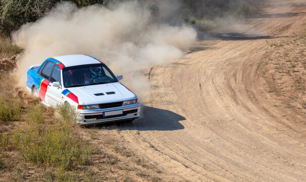 Sports Car and Centrifugal Force in a Sharp Turn