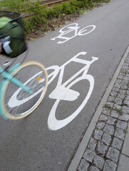 Road sign, bicycle symbol, on a bicycle path.