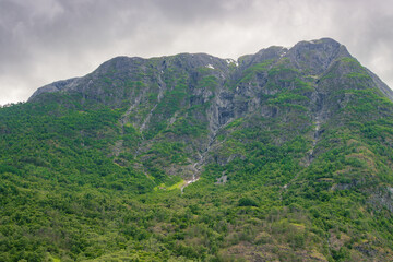 Obraz premium Views from the cruise that goes from Flam to Gudvangen (Norway)
