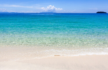 Koh Adang, Thailand. Turquoise Andaman sea meets sandy beach. Awesome tropical sea landscape.