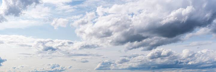 Dramatischer Wolkenhimmel