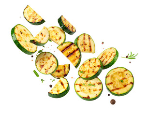 gegrillte Zucchini fallend isoliert auf weißen Hintergrund 
