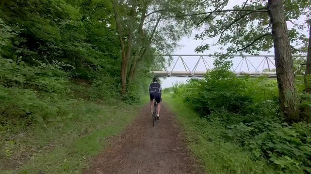 Rennradtour im Ruhrgebiet am Rhein Herne Kanal