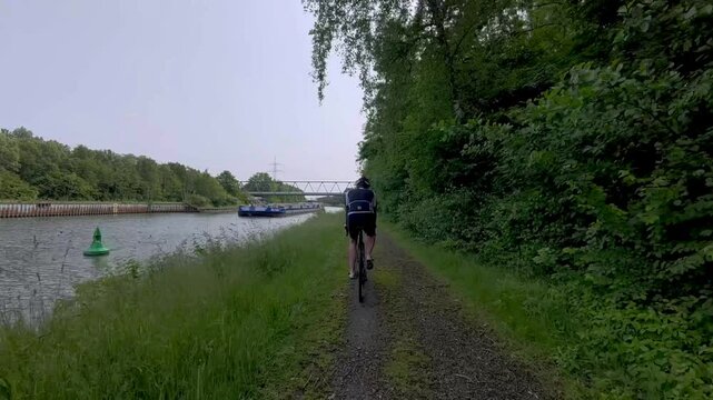 Rennradtour im Ruhrgebiet am Rhein Herne Kanal