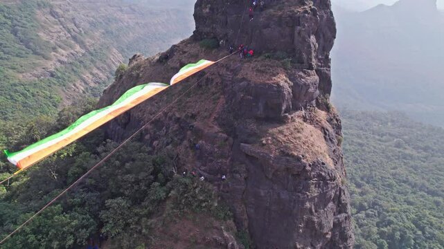 Drone view of the thrilling Dhak Bahiri trek! Steep cliffs, dense forests & the iconic Bahiri cave&mdash;this is one of Maharashtra&rsquo;s most daring treks. 🏞️🧗&zwj;♂️ #DhakBahiri #DroneTrek #Sahyadris