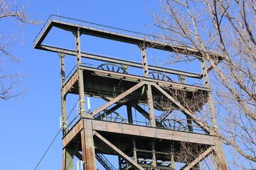 Doppelbock-F&ouml;rderger&uuml;st der ehemaligen Zeche Gneisenau im Dortmunder Stadtteil Derne im Ruhrgebiet	