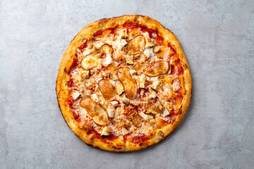 This mouthwatering chicken pizza features a golden crust layered with savory tomato sauce, gooey cheese, and succulent chicken pieces, making it perfect for sharing or enjoying solo
