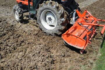 農業機械 トラクター © FRANK