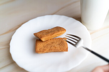 Financier and White Mug on Plate②