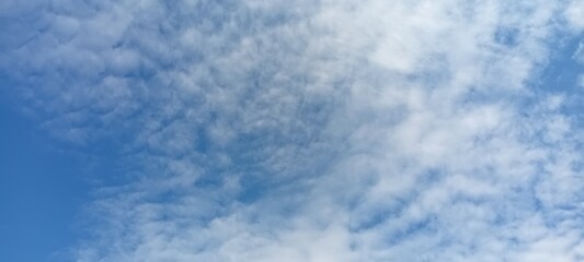 Obraz premium blue sky with clouds