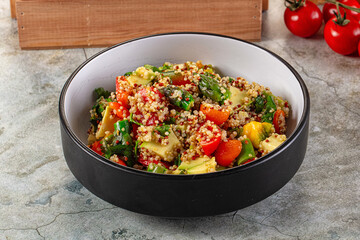 Salad with quinoa asparagus avocado