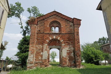 Church ruin ancient village city Italy Italian characteristic square