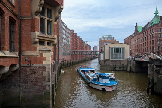 The Speicherstadt (which translates to "Warehouse City" or "Warehouse District") in Hamburg, Germany, is the world's largest contiguous warehouse complex. It's a truly unique and historically signific