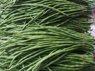 Fresh vegetables sold wholesale at cheap prices in the market