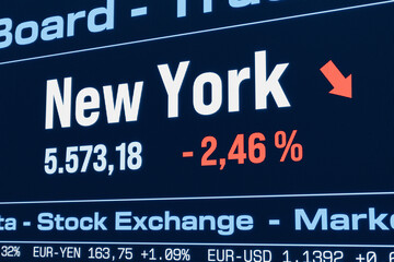 New York stock index moving down. Falling US share prices, bearmarket, reduction, investment, business, crash, loss, crisis, stock market data. 3D illustration