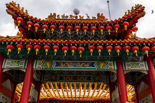 Colorful roof with dragon details, Tehan Hou Temple, Malaysia