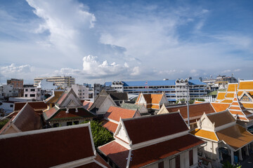 Wat Trai Mit Witthayaram Worawihan, is a Theravada Buddhist temple locate on the Chinatown area, the temple is best known for the golden Buddha statue enshrined there