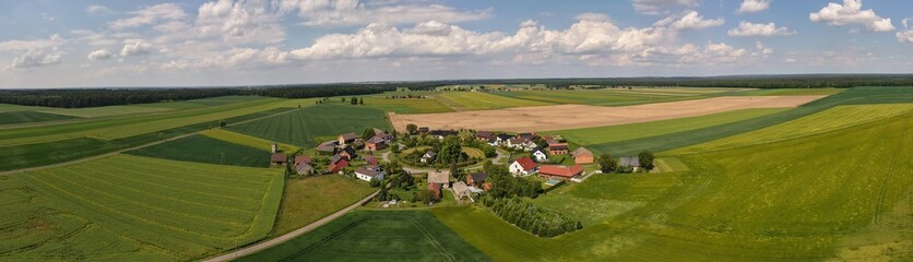 Wieś  © Sieku Photo