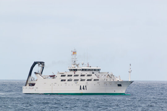 School ship