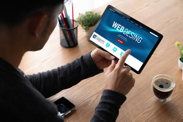 Website design software provide modish template for online retail business and e-commerce