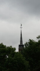 Obraz premium Spire on a cloudy day