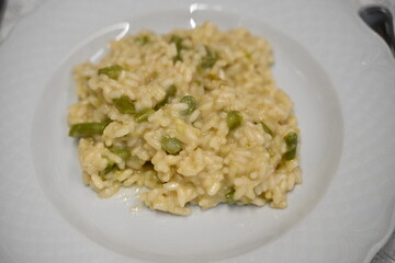 Risotto con asparagi, tipico della cucina italiana