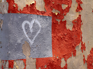 Liebesbeweis an einer Betonwand