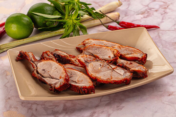 Roasted gourmet duck fillet slices