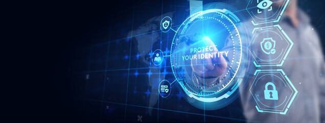 Obraz premium Cyber security data protection business technology privacy concept. Protect your identity on the virtual display.