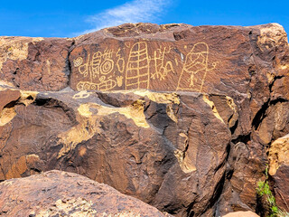 Anasazi Ridge Petroglyphs