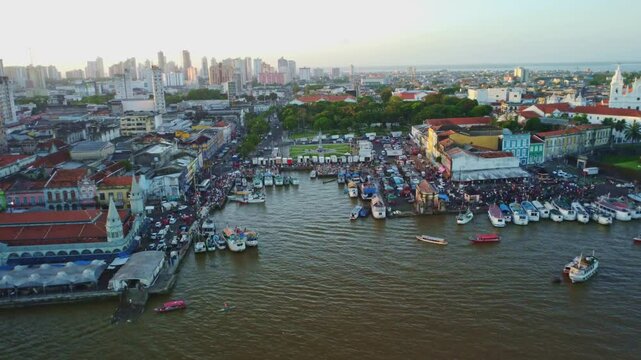 Ver-o-Peso waterfront area, Fishermen&rsquo;s Square, Monumento aos Navegantes