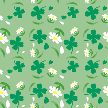 Lucky Clover and Daisy Pattern
