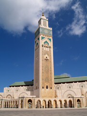Fototapeta premium Morocco, Casablanca. Hassan II Mosque - worlds second tallest minaret (210metres)
