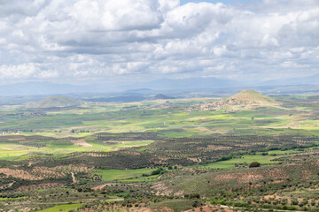 Naklejka premium Panoramic views of the Central System from the Alcarria viewpoint in Guadalajara