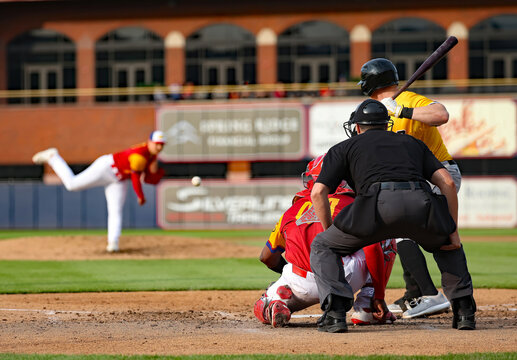 baseball player at bat