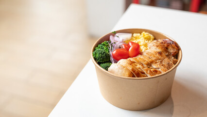 Chicken bowl with vegetables and eggs
