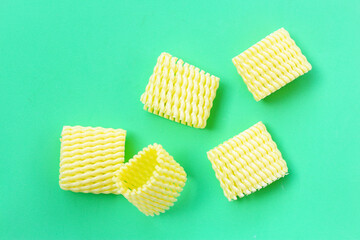 Yellow fruit protective foam net