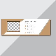Modern style email signature design.
