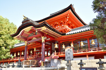 「やわたのはちまんさん」の名で親しまれる石清水八幡宮の風景
