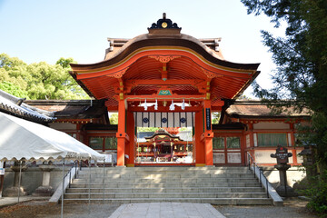 「やわたのはちまんさん」の名で親しまれる石清水八幡宮の風景