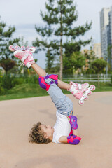 girl on roller skates performing acrobatic exercises