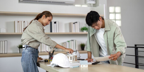 Obraz premium Architects Collaborating on Sustainable Design Projects