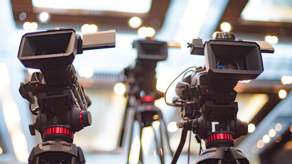 professional TV cameras for broadcasting